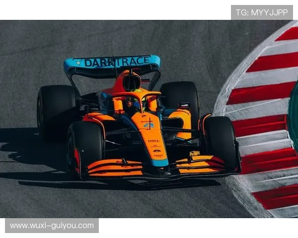 迈凯伦MCL40木瓜橙涂装